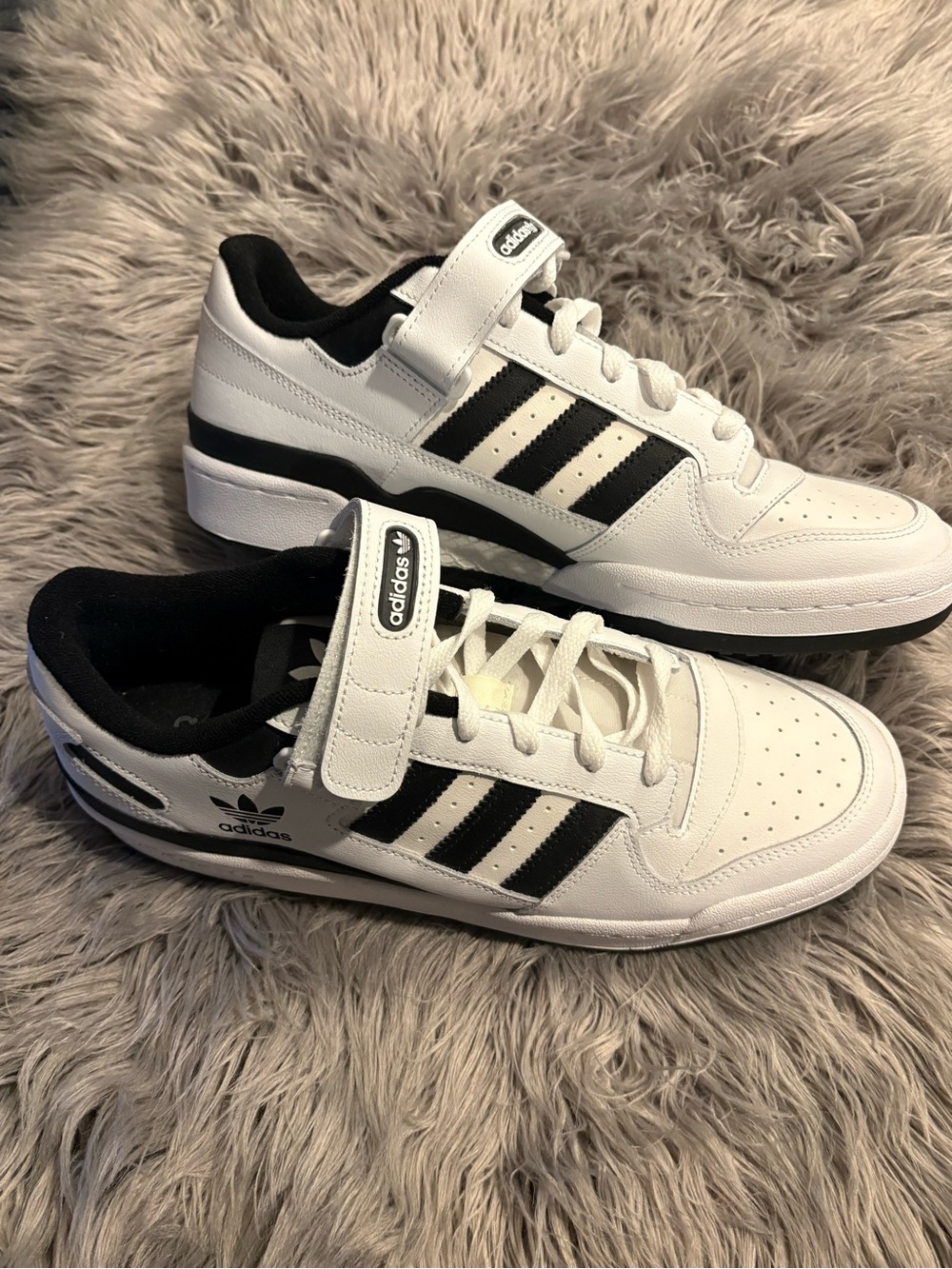 adidas Mens White and Black Striped Sneakers Sz 10.5